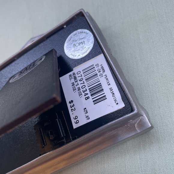 Pewter Totem Longhouse Picture Frame - made in Canada - Picture 5 of 6